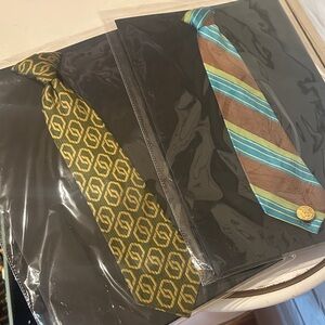 RETRO 😎 Geometric Silk Tie wrapping BOXES - Men's Accessory stylish wrapping.